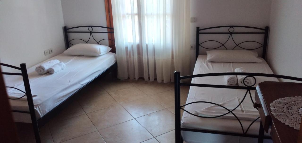 Athina Studio Apartments Kerveli Zewnętrze zdjęcie