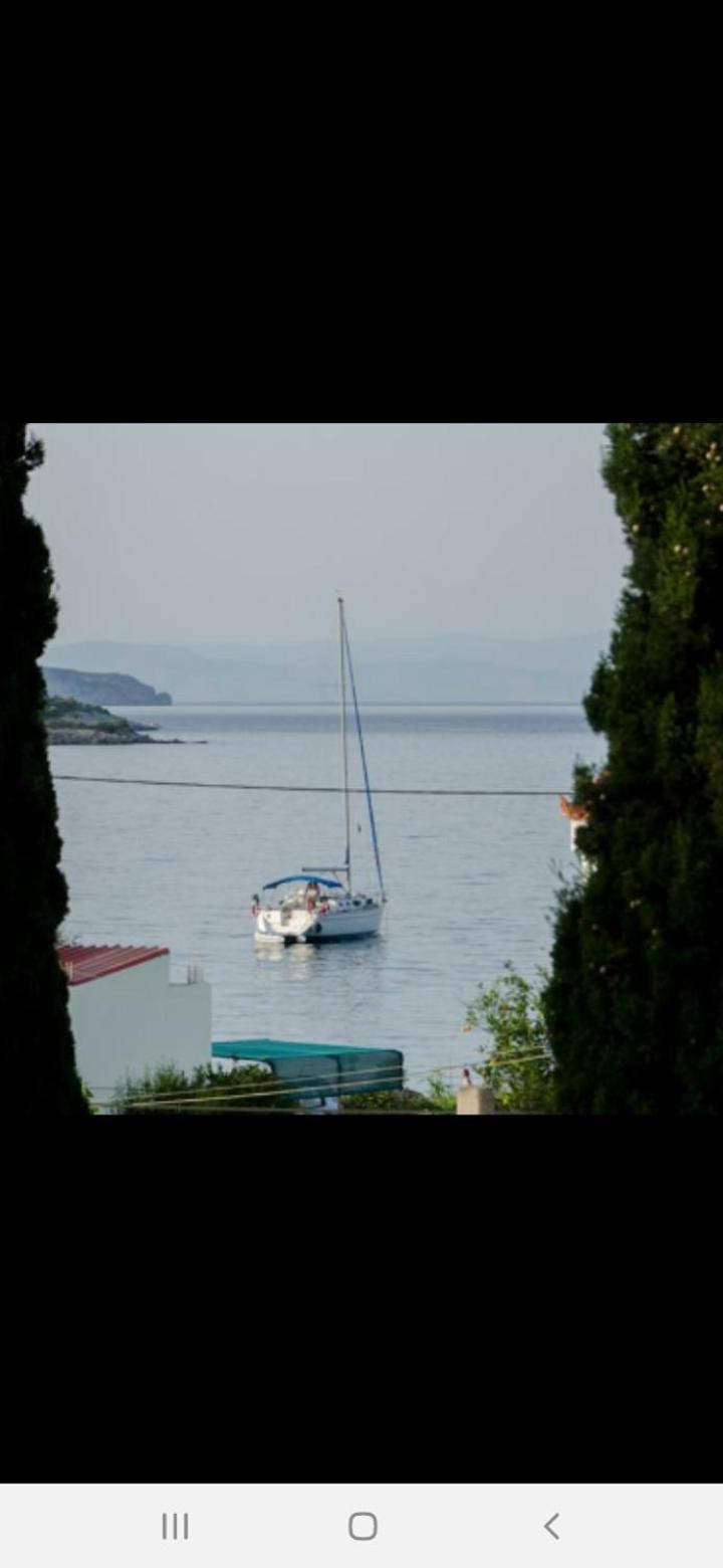 Athina Studio Apartments Kerveli Pokój zdjęcie