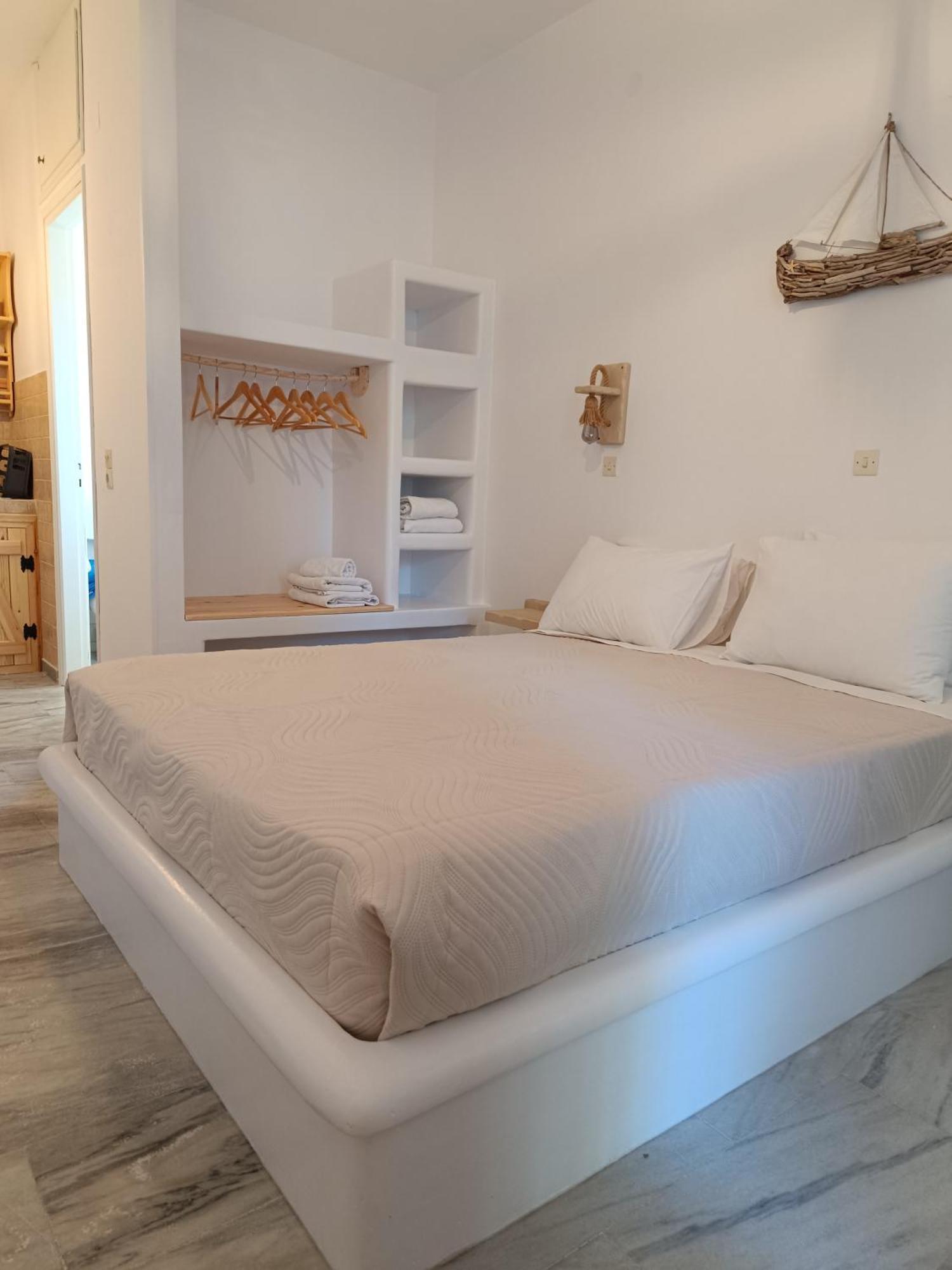 Athina Studio Apartments Kerveli Zewnętrze zdjęcie