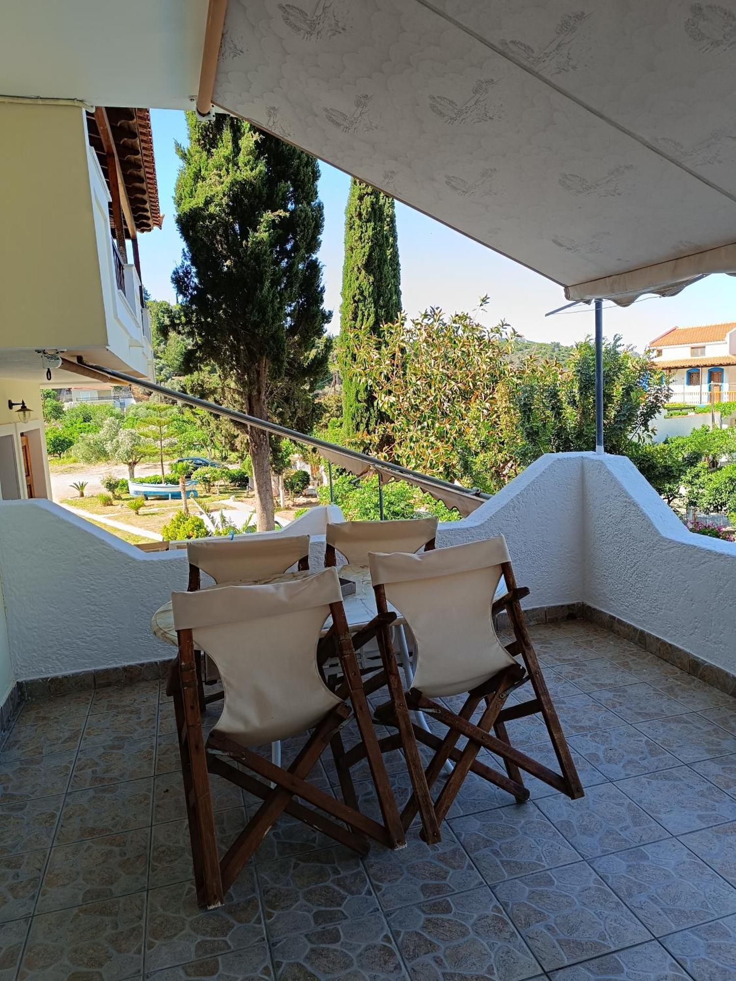 Athina Studio Apartments Kerveli Zewnętrze zdjęcie