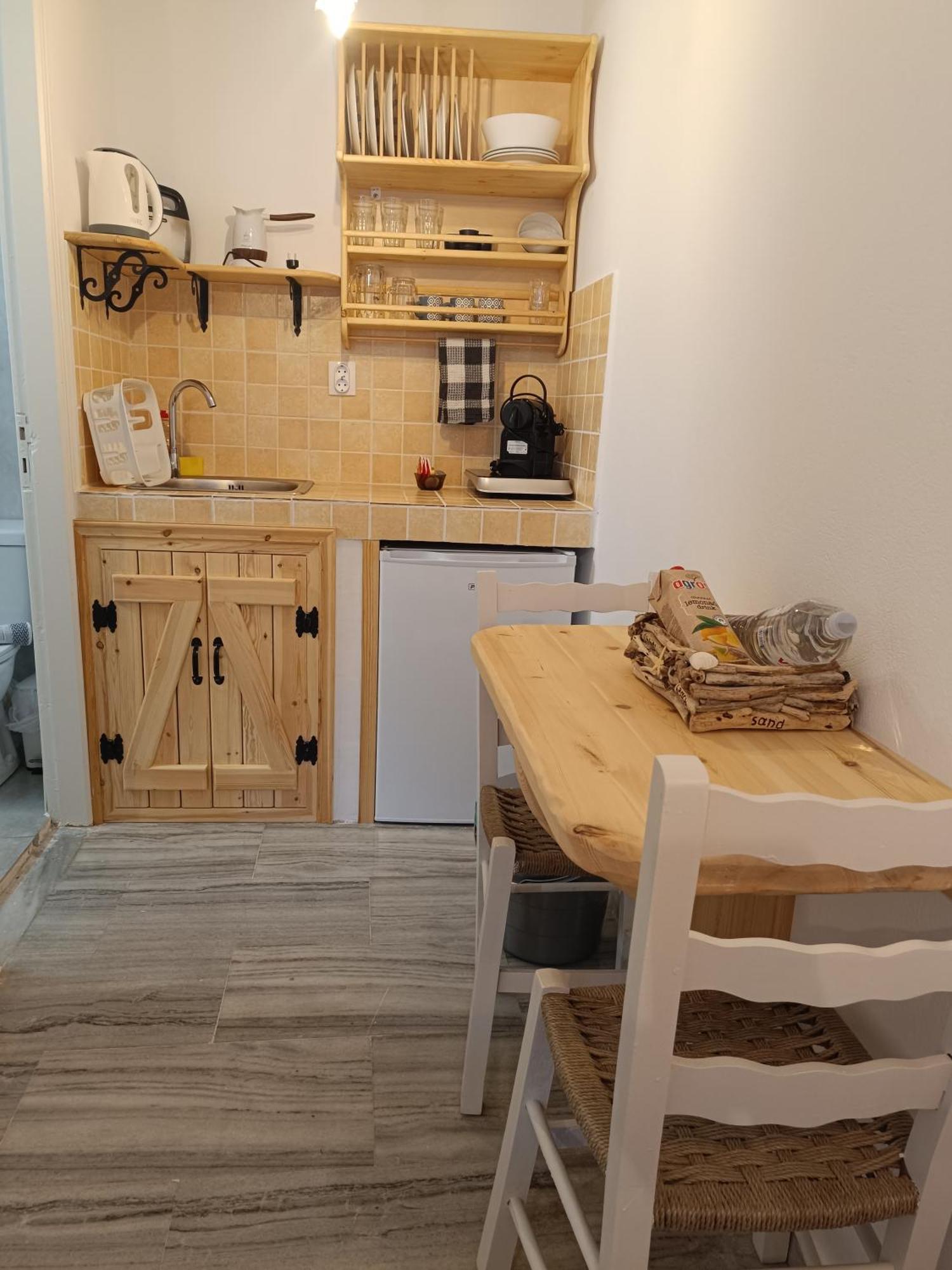 Athina Studio Apartments Kerveli Zewnętrze zdjęcie