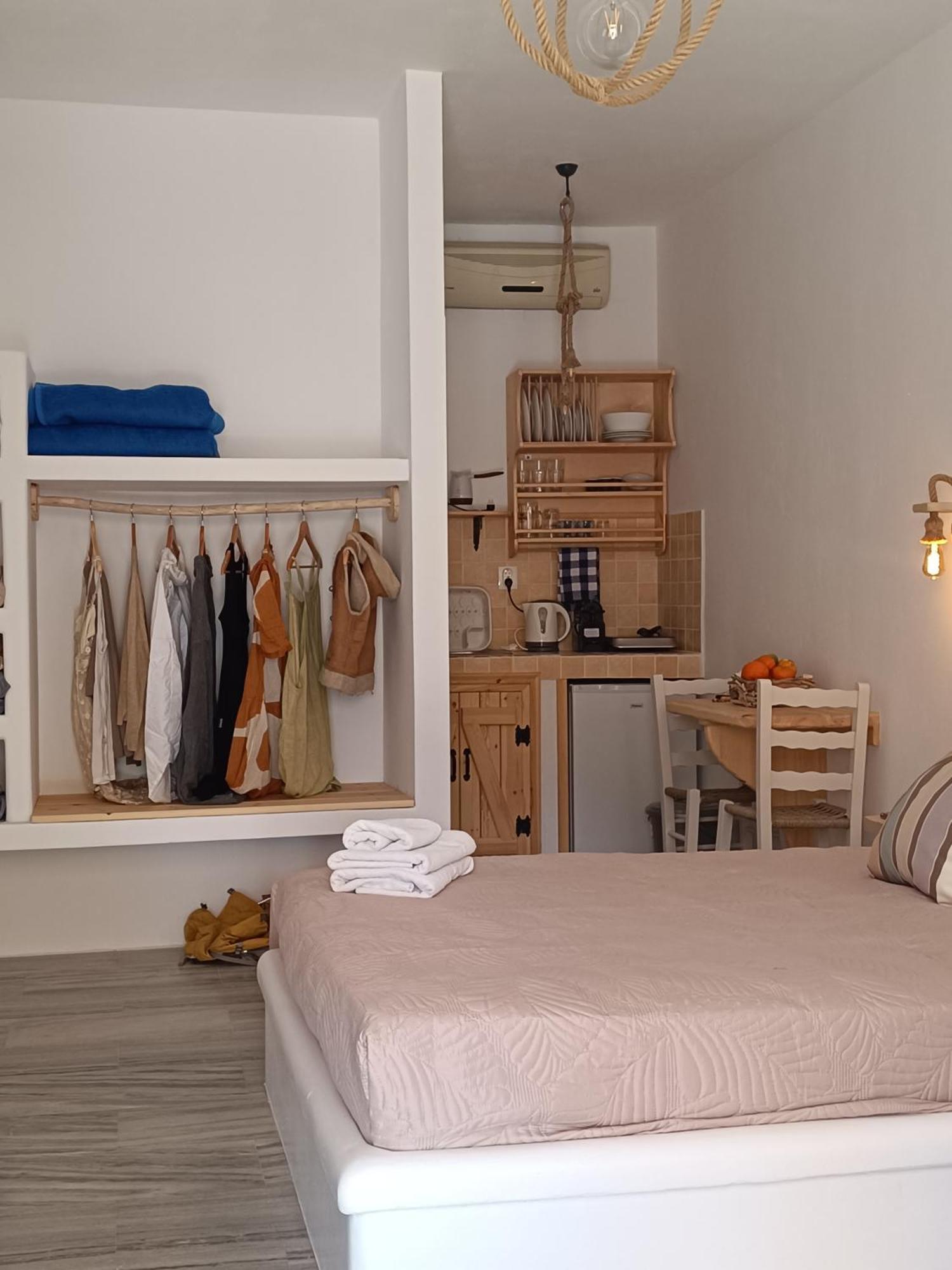 Athina Studio Apartments Kerveli Zewnętrze zdjęcie