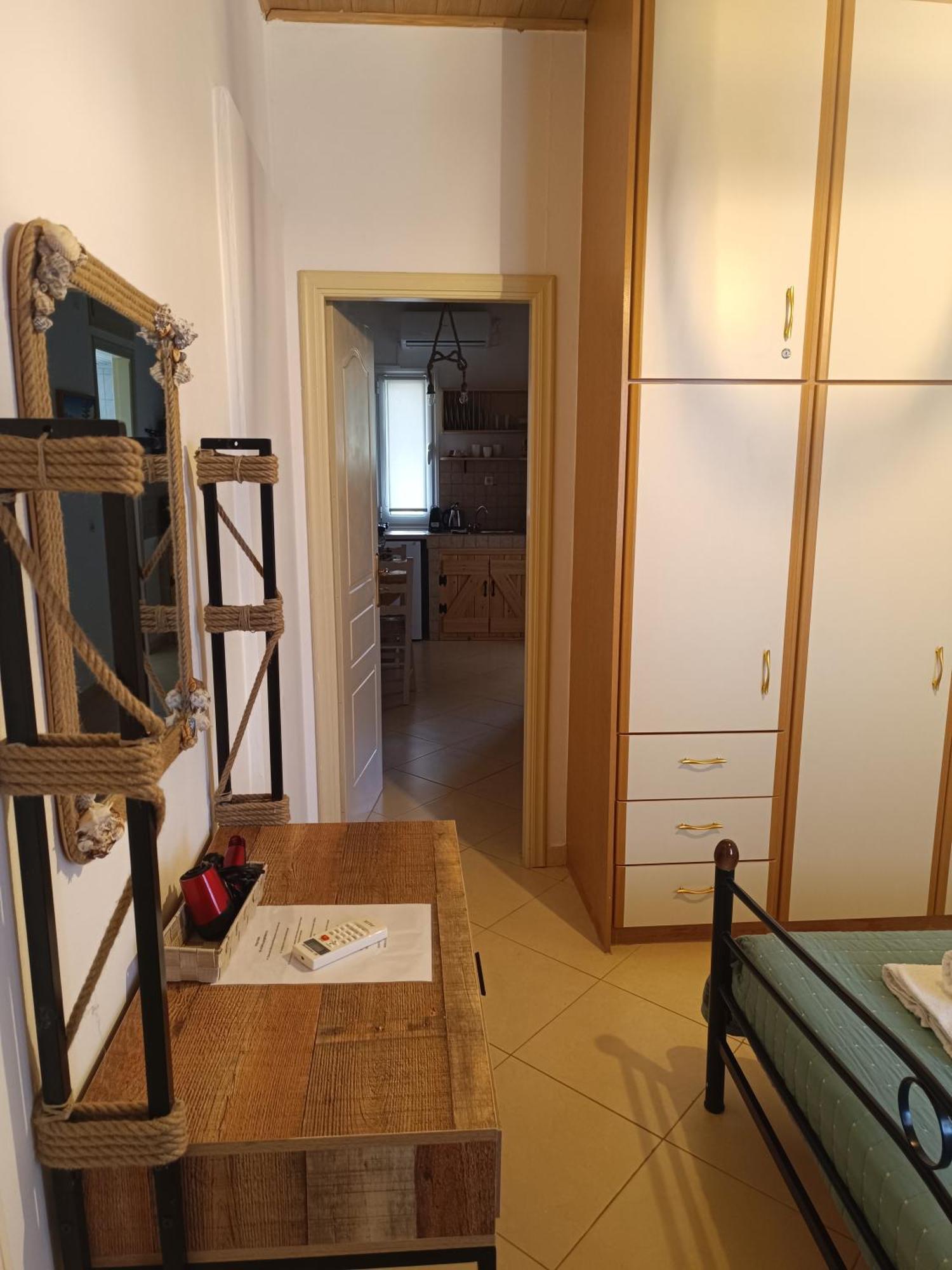 Athina Studio Apartments Kerveli Pokój zdjęcie